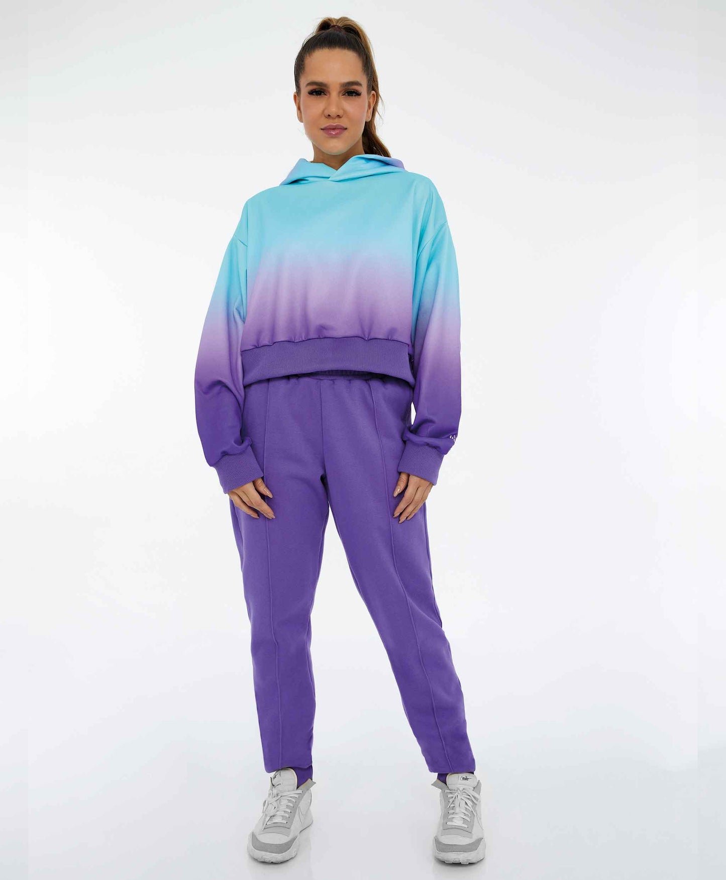 Sweat de sport CANNES - MEGÈVE pull court dégradé avec capuche