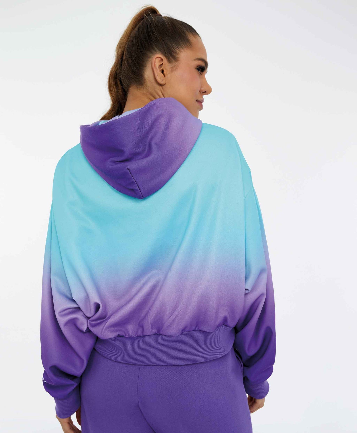 Sweat de sport CANNES - MEGÈVE pull court dégradé avec capuche